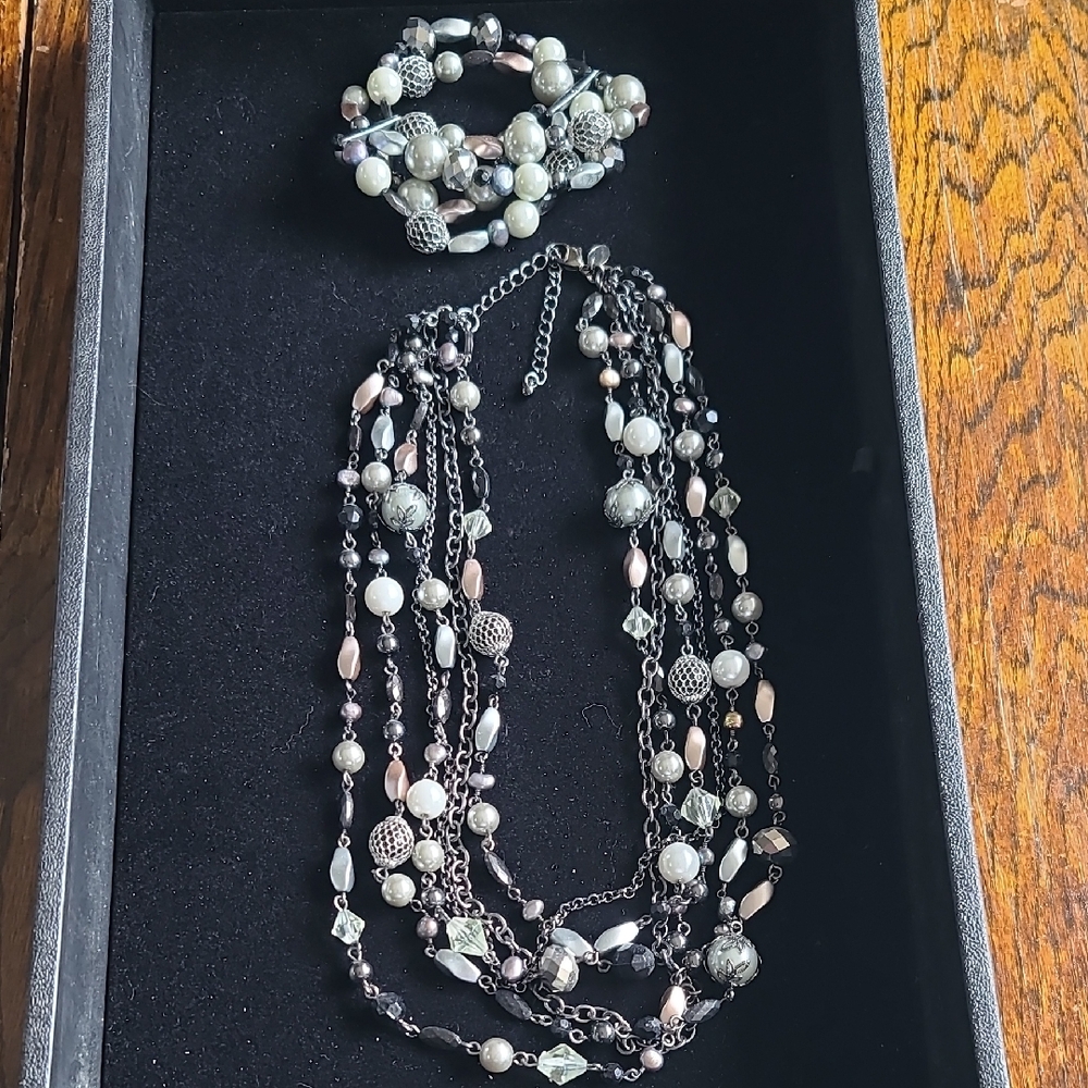 Lia Sophia "Katie" Necklace and Bracelet Set